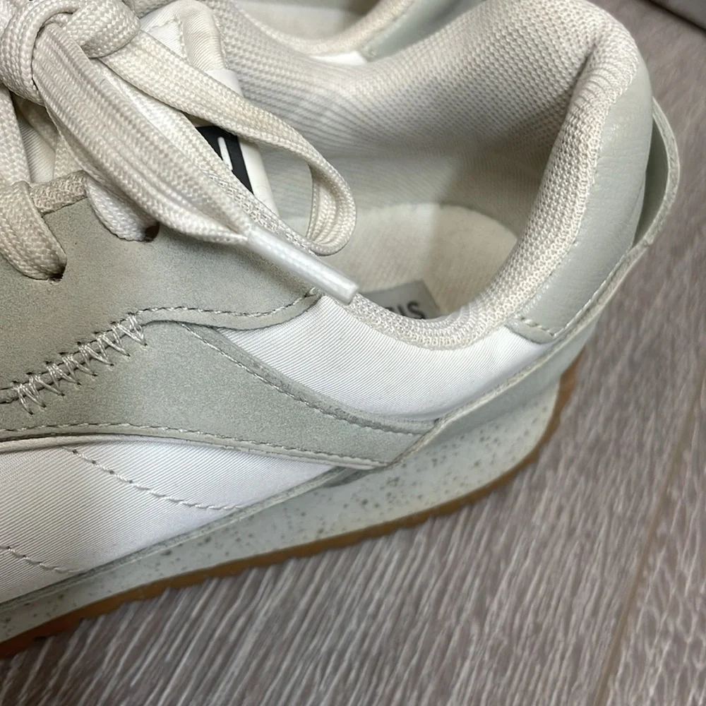 Steve Madden steve madden